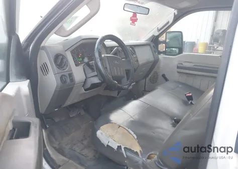 2009 Ford F-350 Chassis Xl/Xlt from USA, damaged, VIN 1FDSF34559EA28810